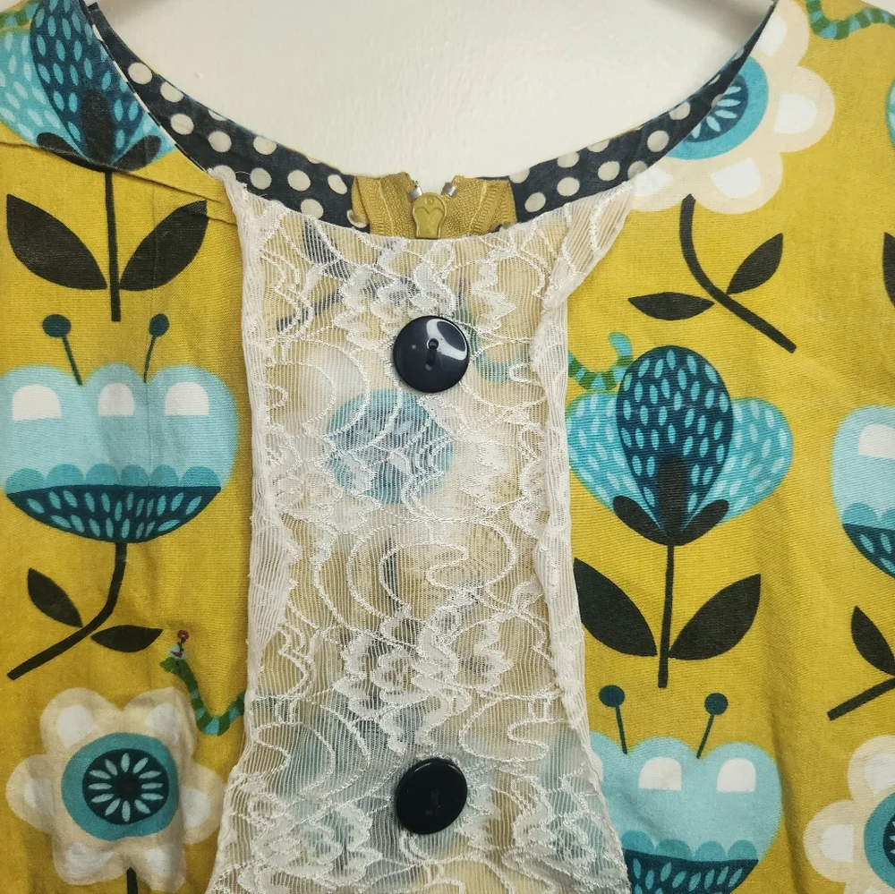 Girls Jelly The Pug Ruffle Top Sz 14